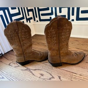 Ariat Heritage R Toe Western Boot, Brown - Size 8B